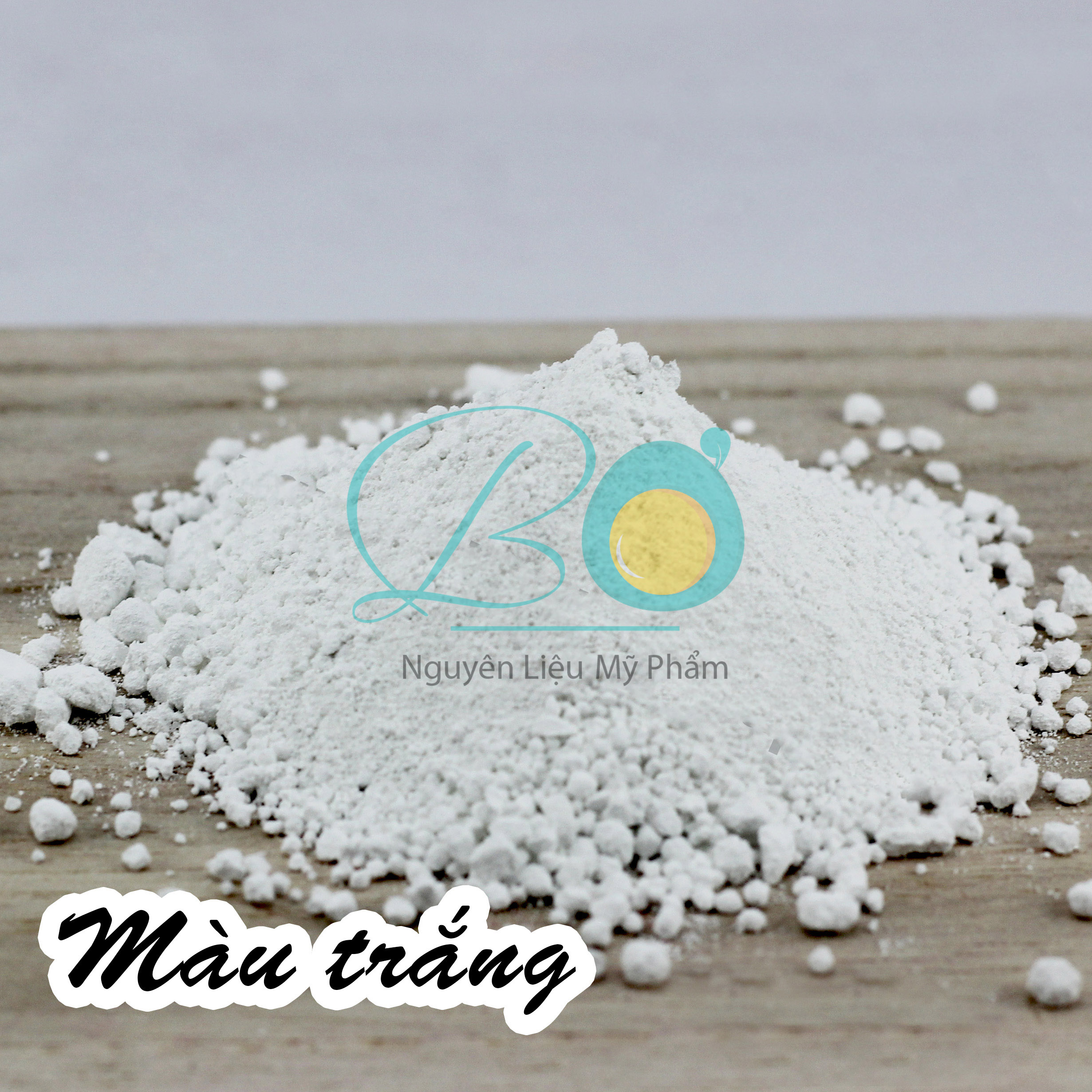 Màu Trắng