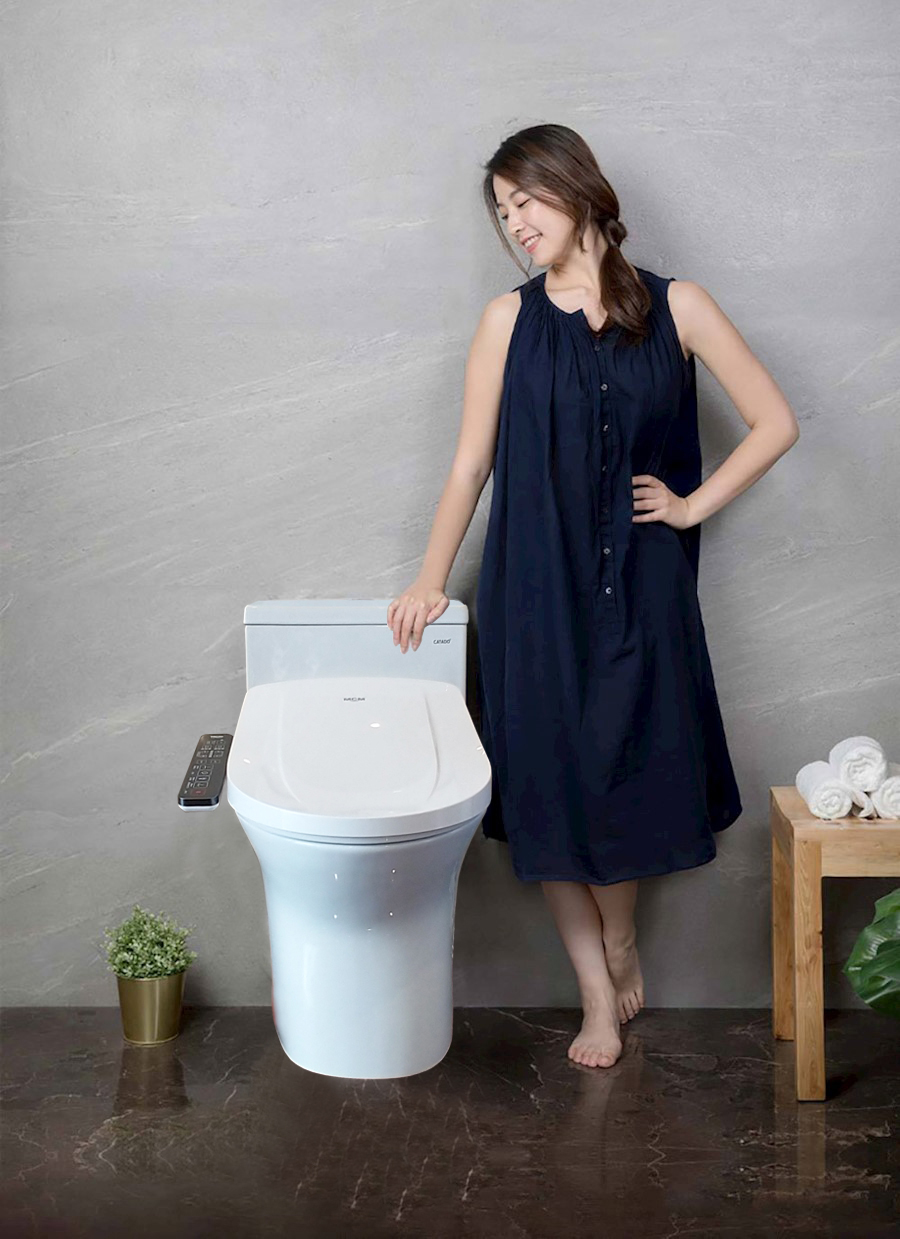 Nắp bồn cầu thông minh có thể mua rời hay phải mua liền với bồn cầu?