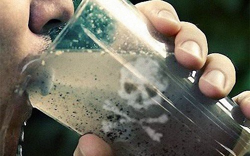Cảnh báo hàng ngàn người đang uống nước bẩn từ máy lọc nước “rởm”