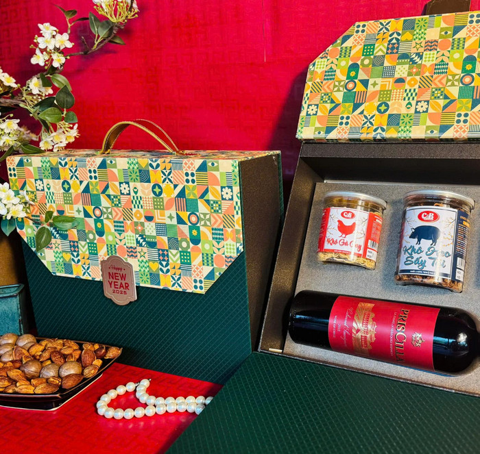 Top 6 cách sắp xếp hộp quà tết đẹp mắt sang trọng