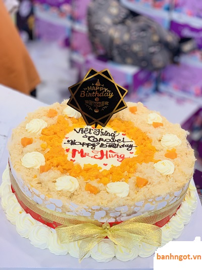 Bánh sinh nhật Vuông 24cm bông lan trứng muối  Calicious cake