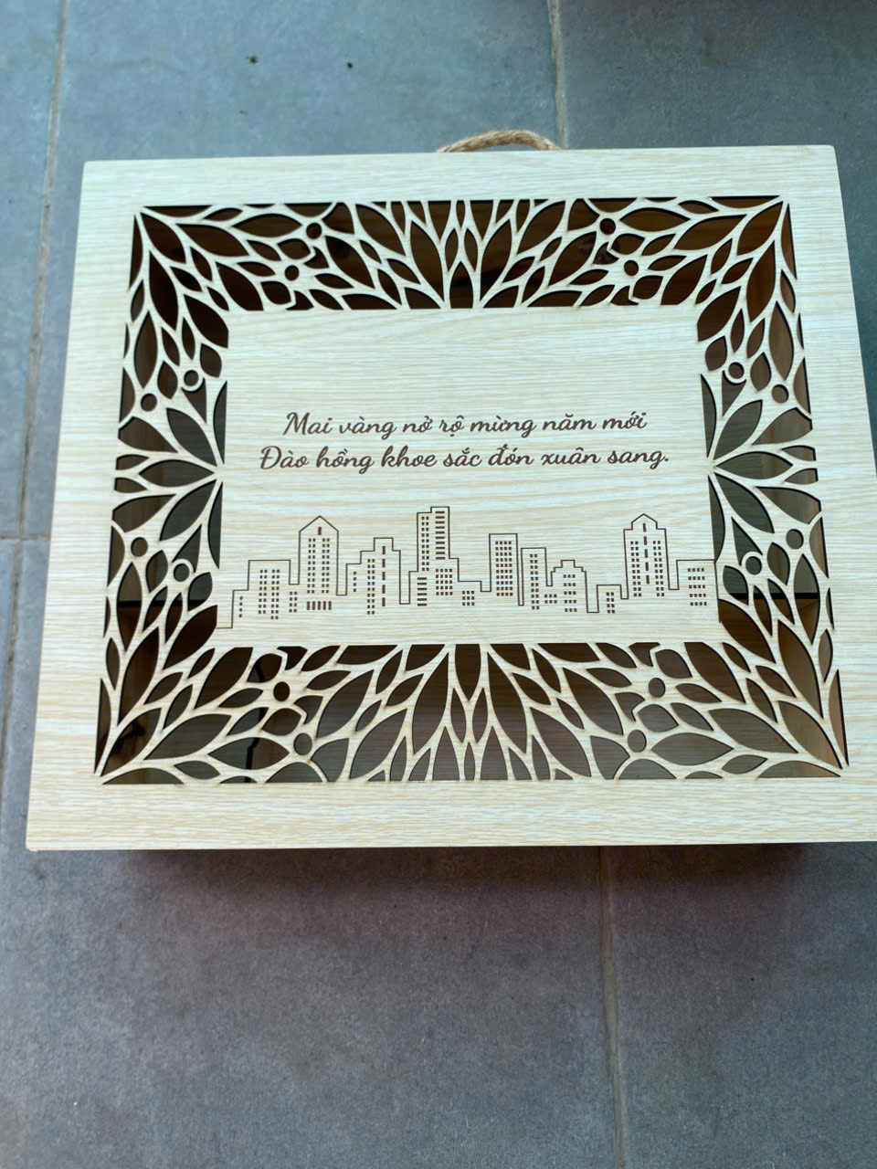 [Xả kho - Giá thanh lý] Hộp gỗ thông đựng quà tết sang trọng KT 210x355x100 mm