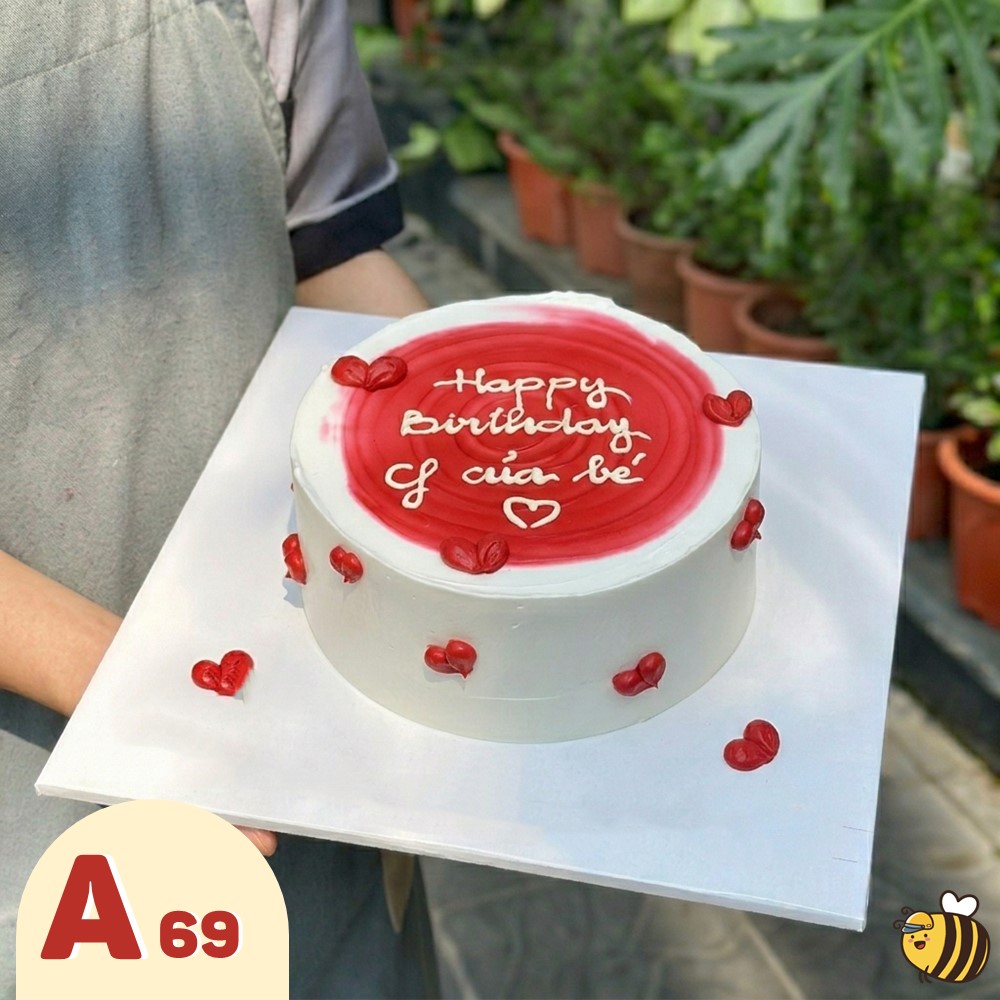 Bánh kem sinh nhật đơn giản A69 nền trắng loang màu đỏ ở mặt vẽ nhiều tim đỏ nho nhỏ xinh xinh