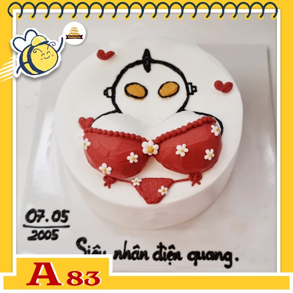 Bánh kem sinh nhật đơn giản A83 siêu nhân điện quang dzú to