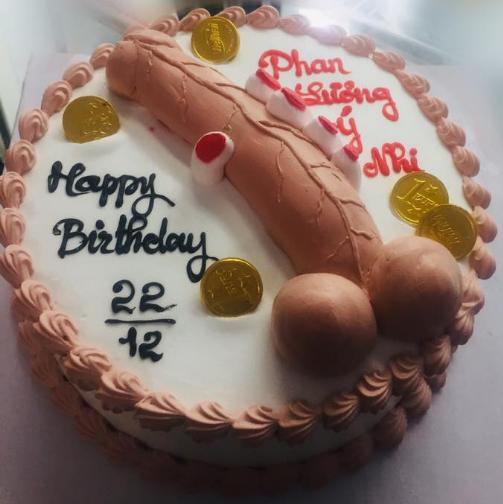 DL01 - Bánh kem 18+