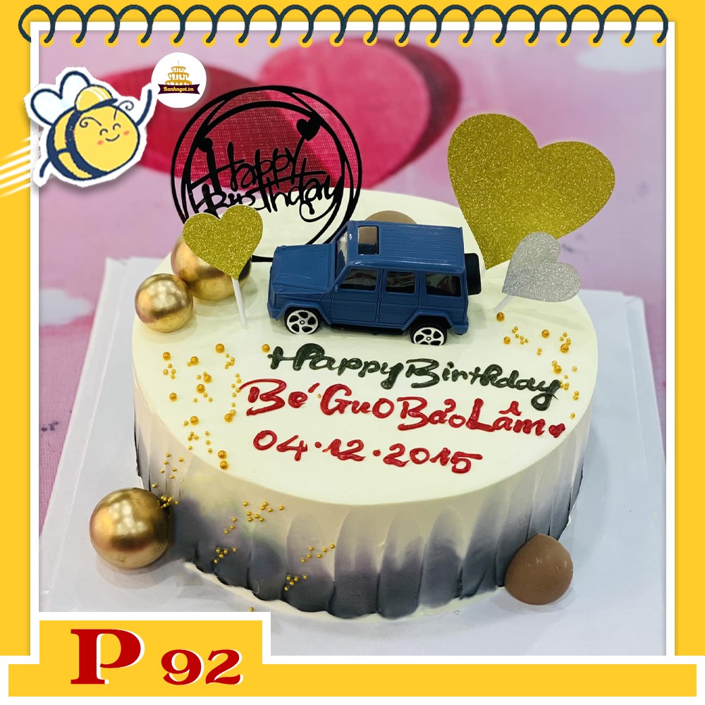 Bánh kem bé trai P92 xe sang phú quý tài lộc