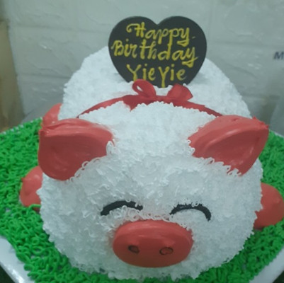 X31 Bánh kem con heo tuổi hợi