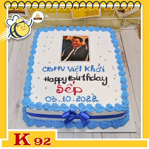 Bánh kem công ty tặng khách hàng K92