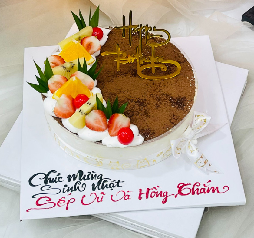 DA09 - bánh tiramisu trái cây