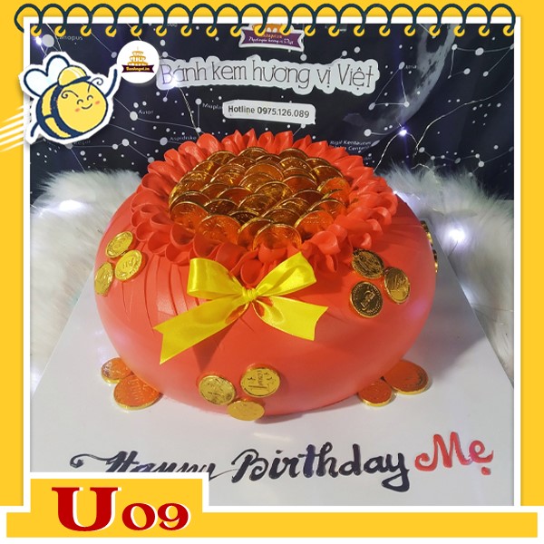 Bánh kem hũ vàng tiền đô U09 màu đỏ nơ vàng đính nhiều xu tiền vàng