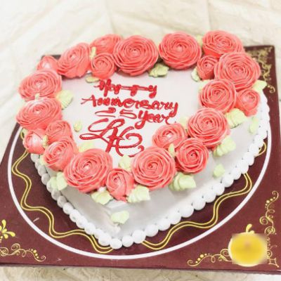 bc13 bánh cưới trái tim