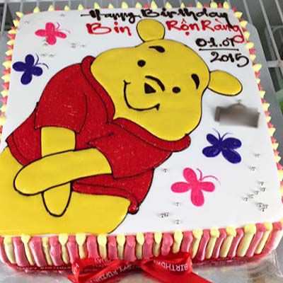 bnh9 gấu Pooh tạo dáng