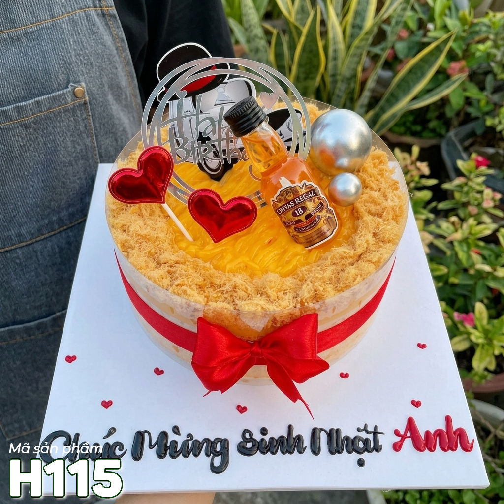 Bánh sinh nhật bông lan trứng muối H115 chai rượu mini và phụ kiện trái tim