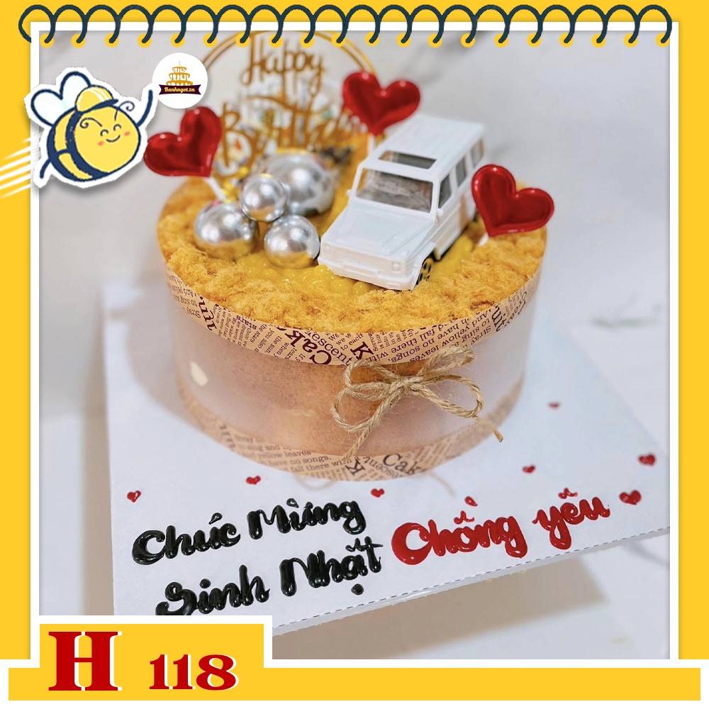 Bánh sinh nhật bông lan trứng muối H118 xe ô tô trắng, trái tim đỏ lãng mạn