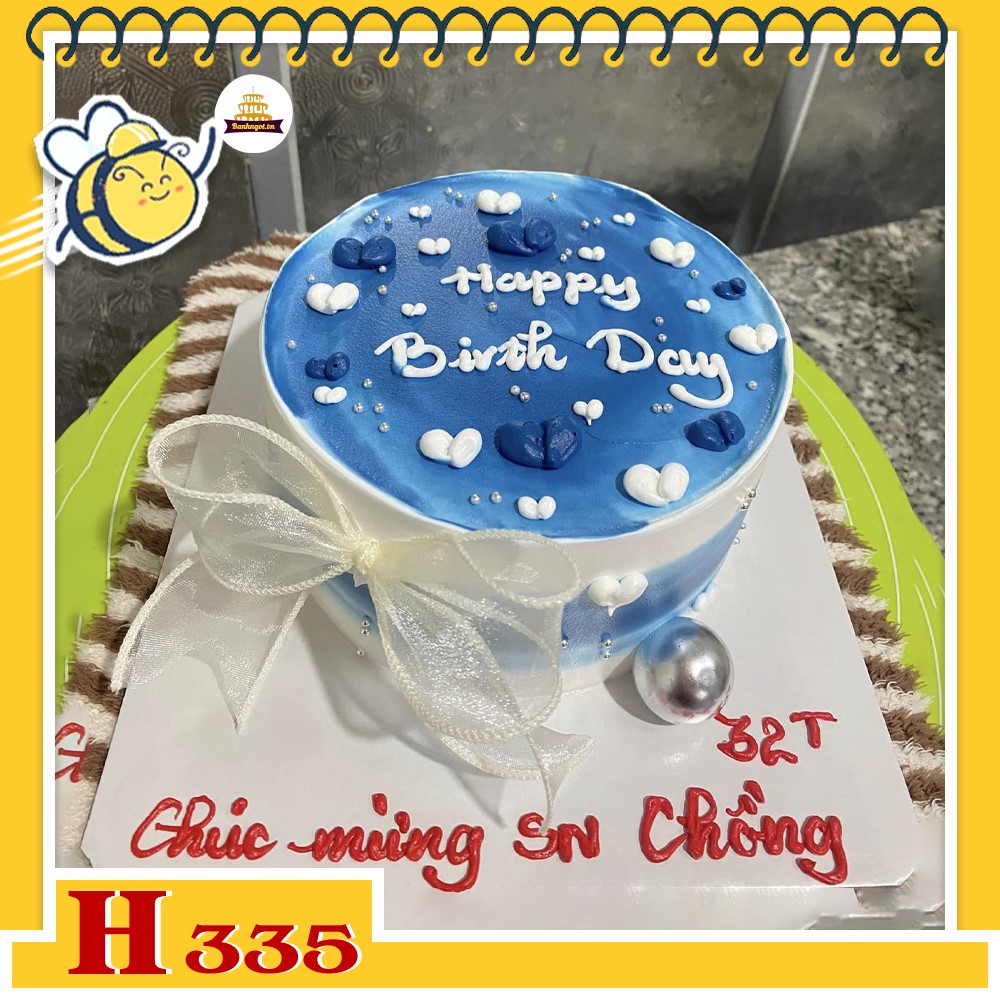 Bánh kem sinh nhật H335 tặng chồng màu xanh nước biển viền kem trắng