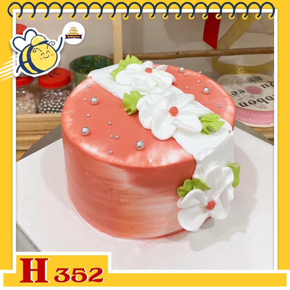 Bánh kem sinh nhật H352 hoa trắng ngọc ngà, món quà ý nghĩa tặng Mẹ và Bà