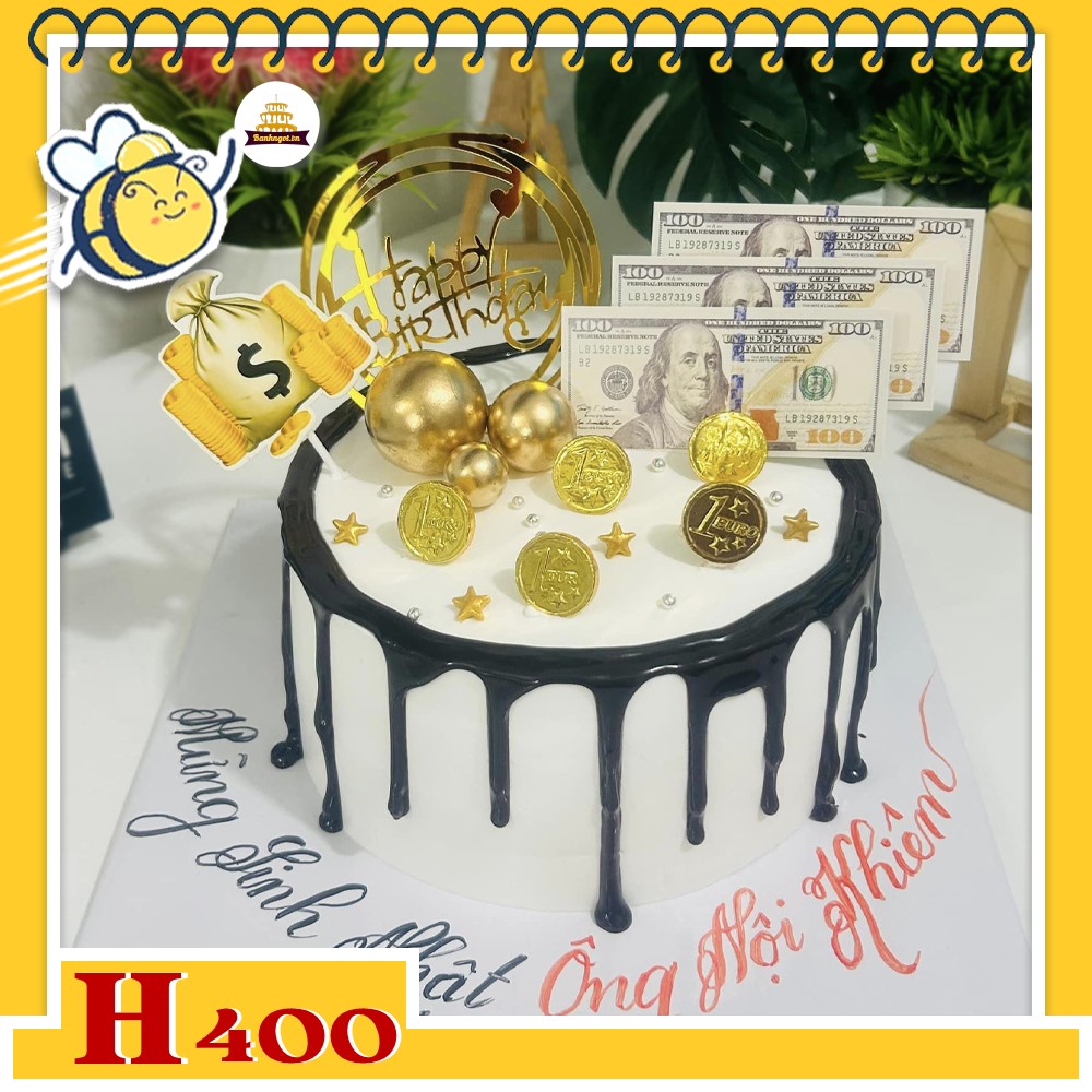 Bánh kem sinh nhật H400 chảy socola đen cùng tiền đô và phụ kiện vàng