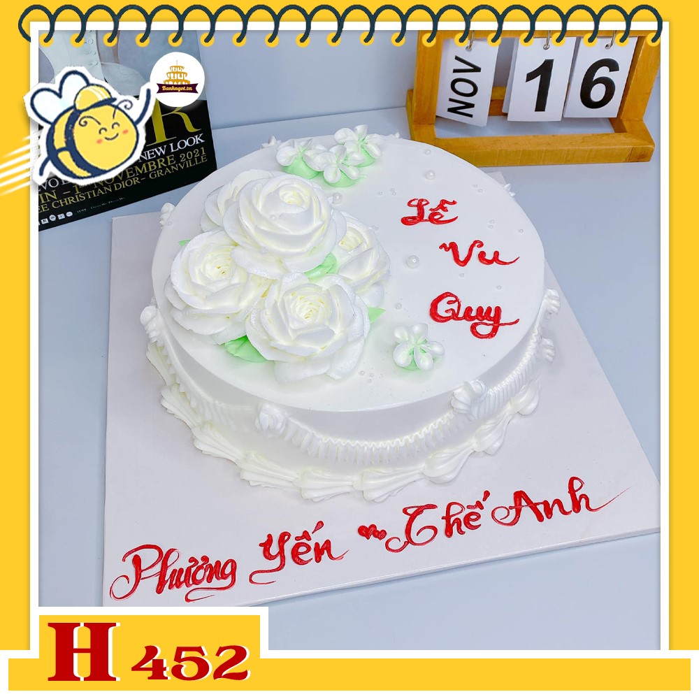 Bánh kem sinh nhật H452 hoa hồng trắng tặng lễ vu quy, mừng cưới sang trọng