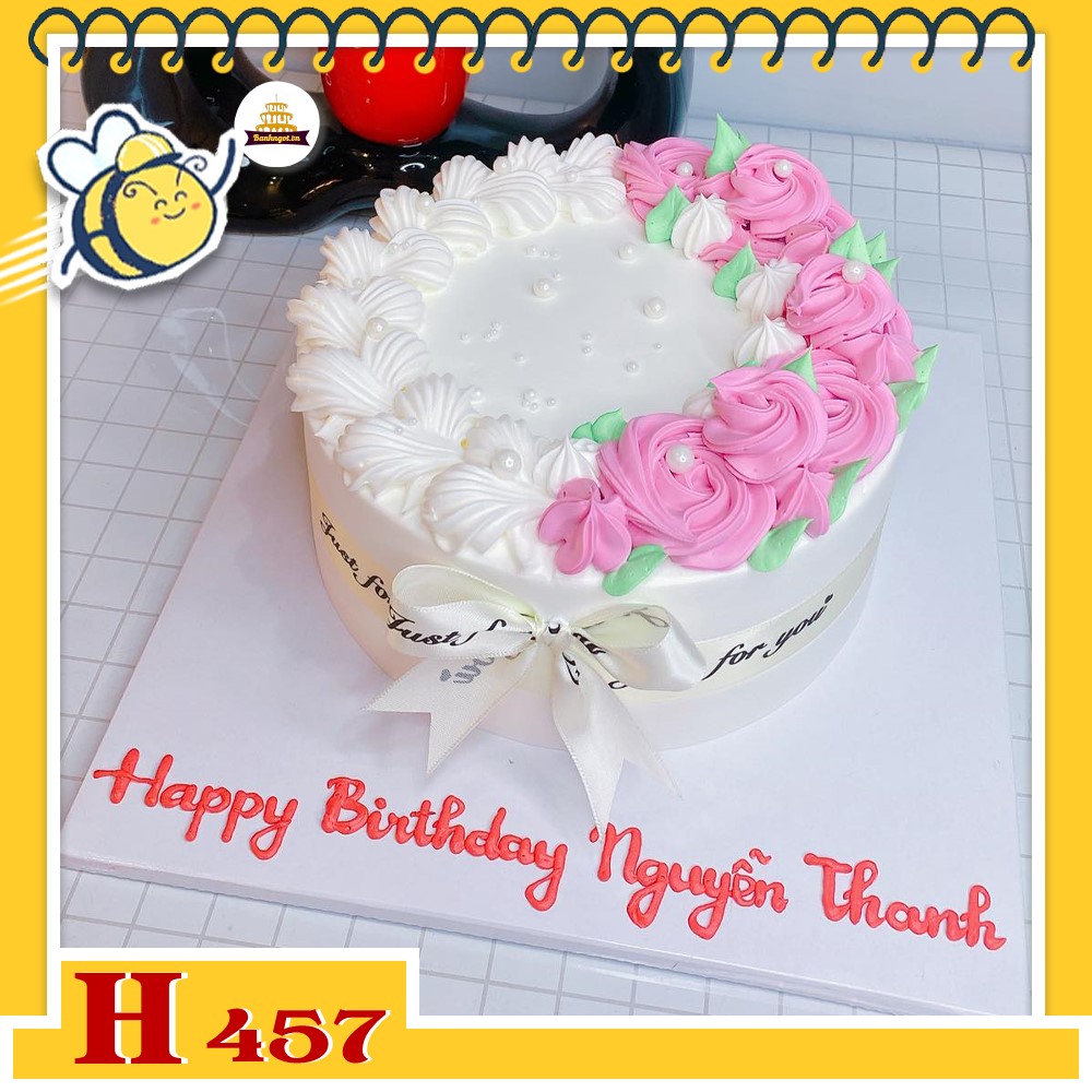 Bánh kem sinh nhật H457 hoa kem hồng trắng nửa vầng trăng ngọt ngào tinh tế