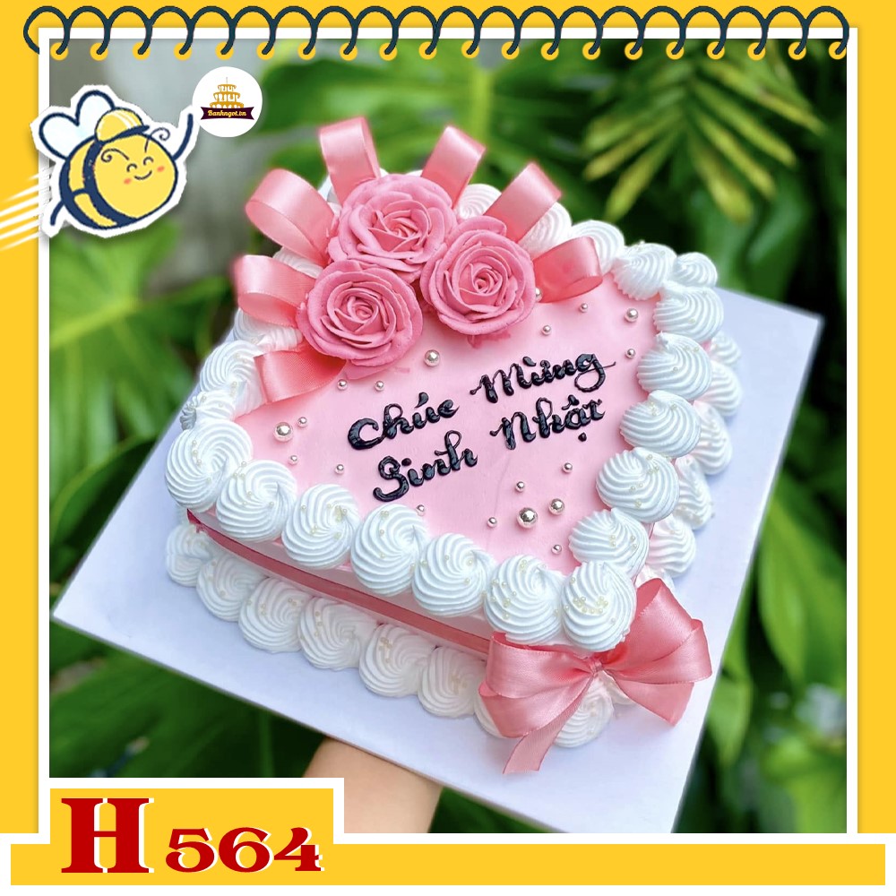 Bánh kem sinh nhật H564 trái tim màu hồng nhạt duyên dáng