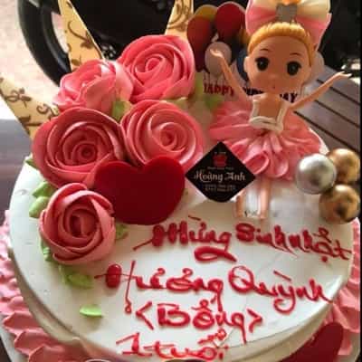 HBi11 - Cô bé màu hồng