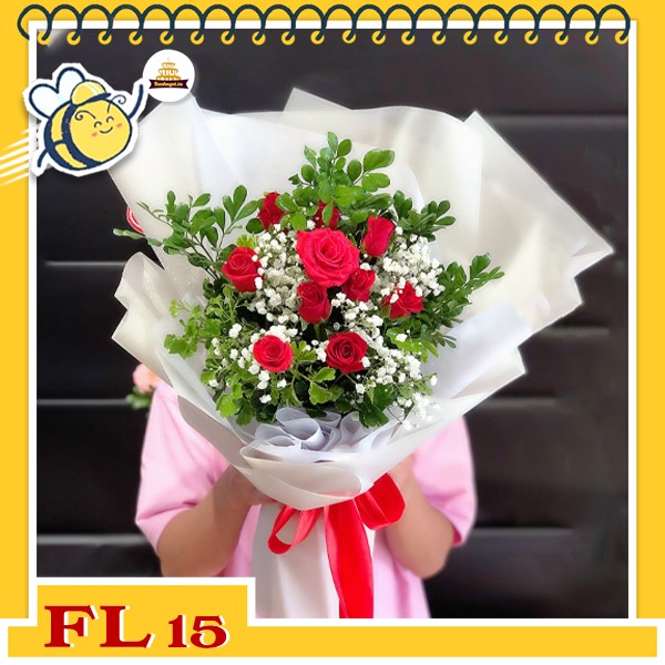 Bó hoa tươi FL15 hoa hồng đỏ và hoa bi mix lá xanh