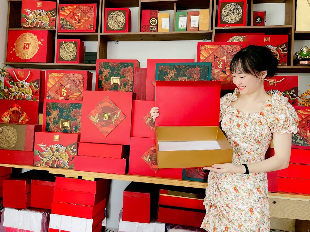 Giỏ quà tết Phụng Hiệp an thịnh lộc Xuân