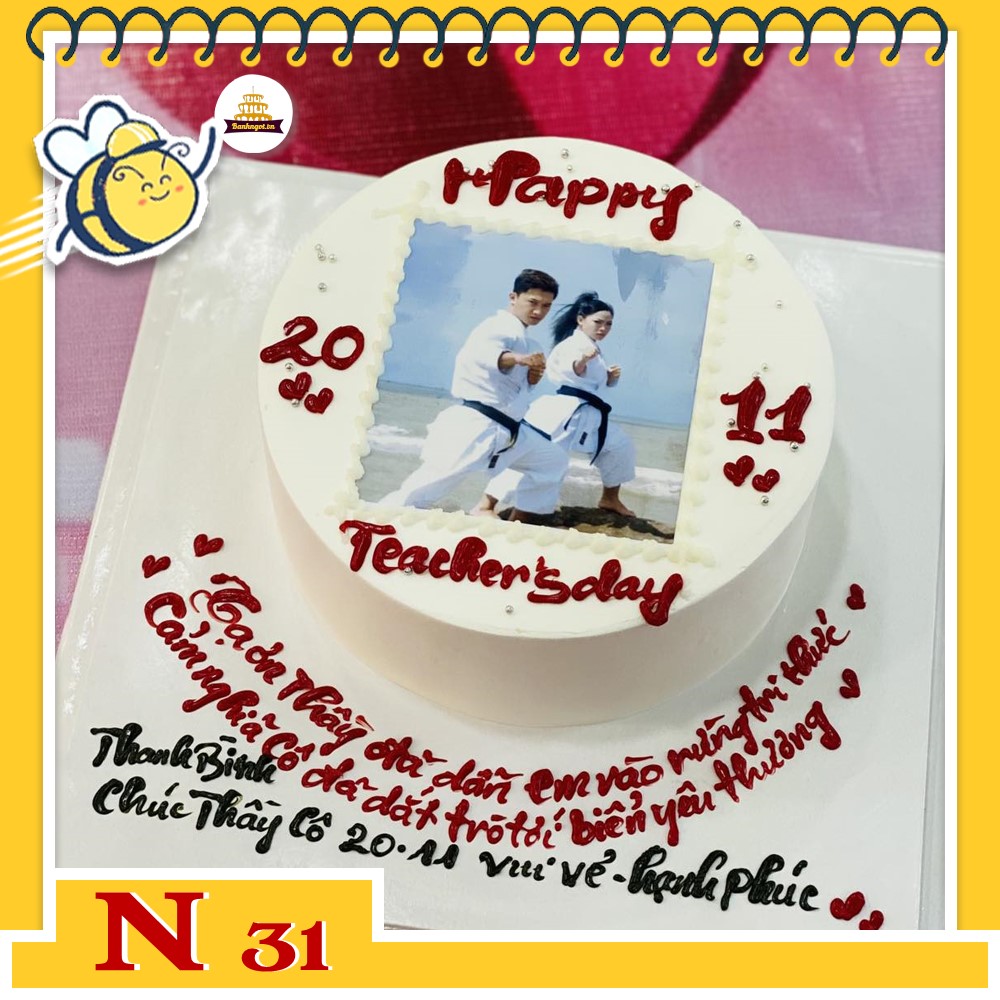 Bánh kem N31 tone trắng đơn giản nổi bật ảnh in ở trung tâm bánh