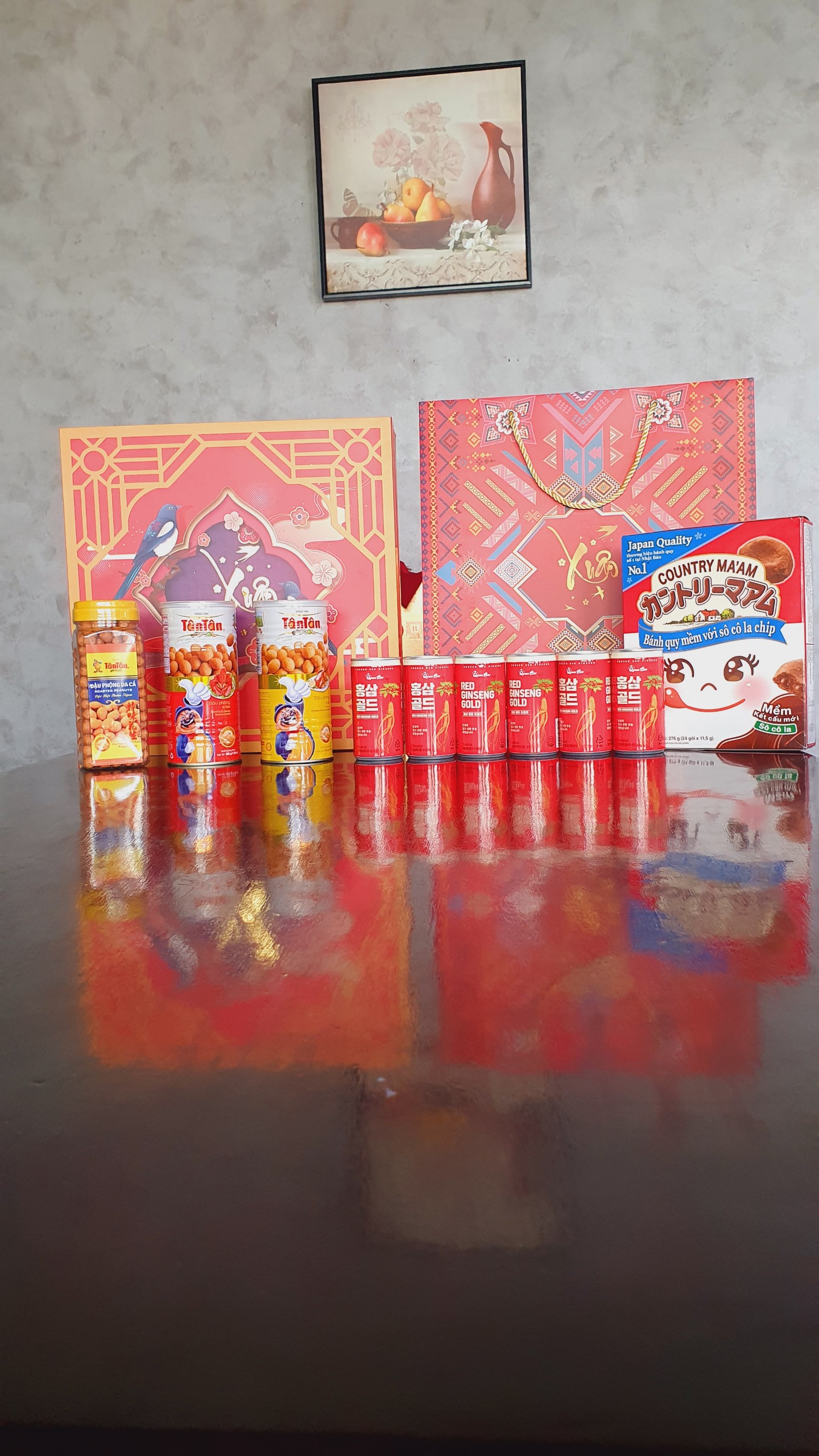 T10 5 hồng sâm Queen Bin, COUNTRY MA’AM Nhật, 3 Hộp Đậu Phộng tân Tân