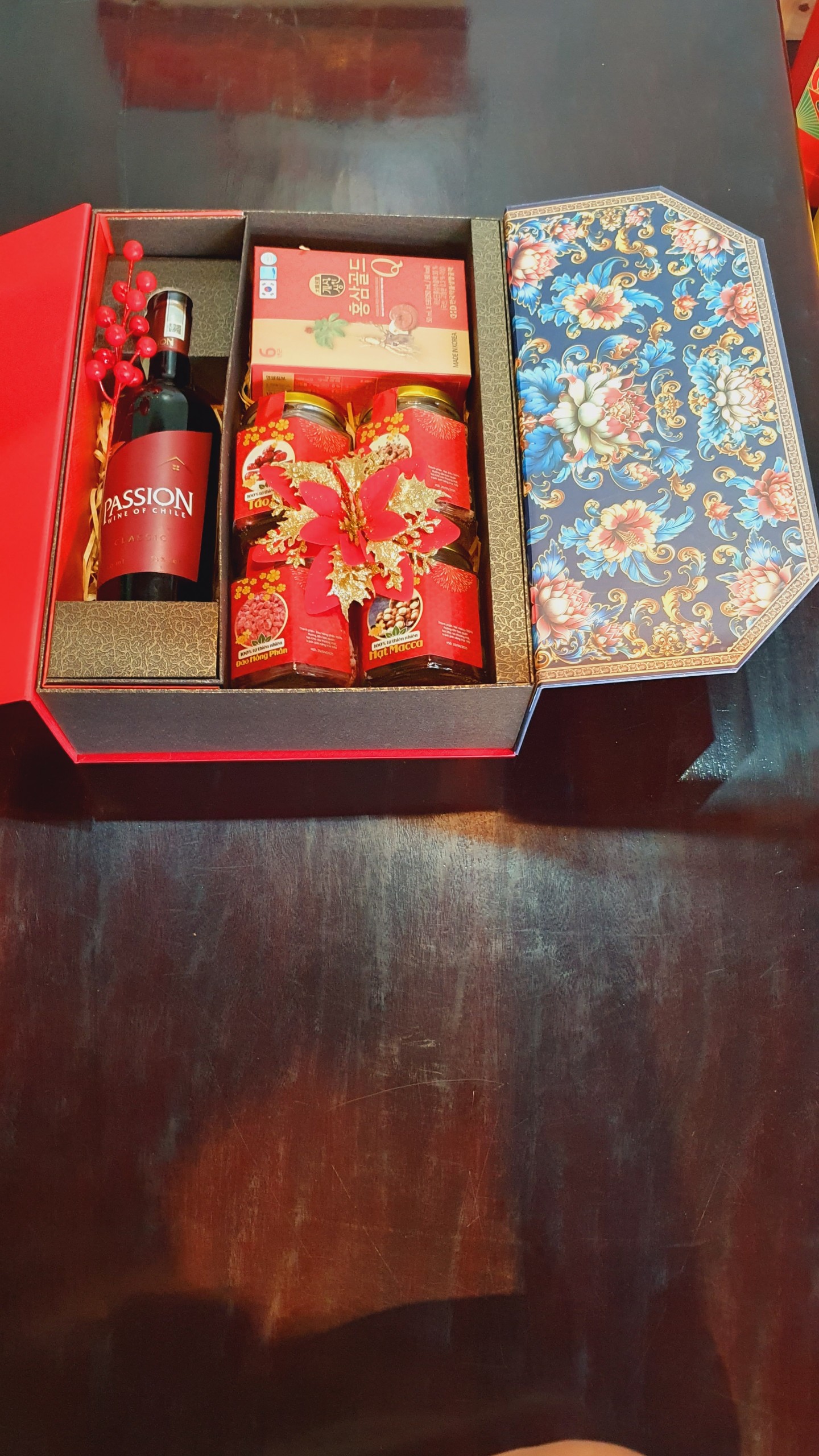 T29 giỏ quà tết Vạn xuân