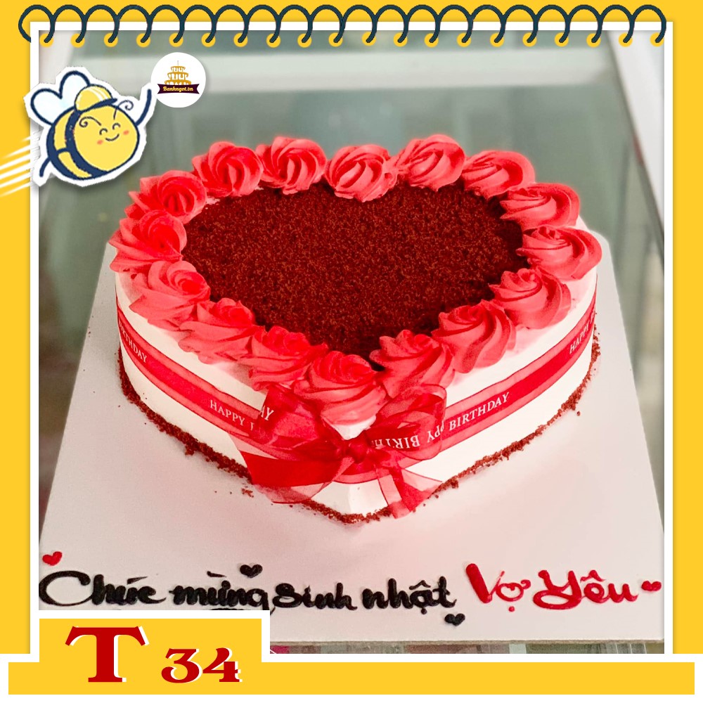 Bánh kem T34 trái tim đỏ trắng phủ bột red velved đơn giản xinh yêu
