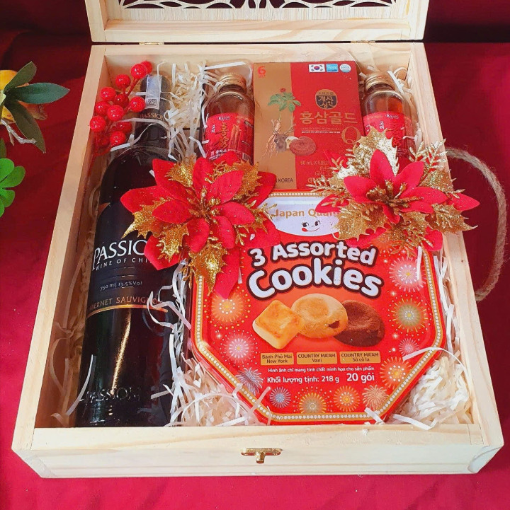 T94: Sâm Q6, 2 hồng sâm KGS, Bánh Nhật Bản MA’AM, Passion đen