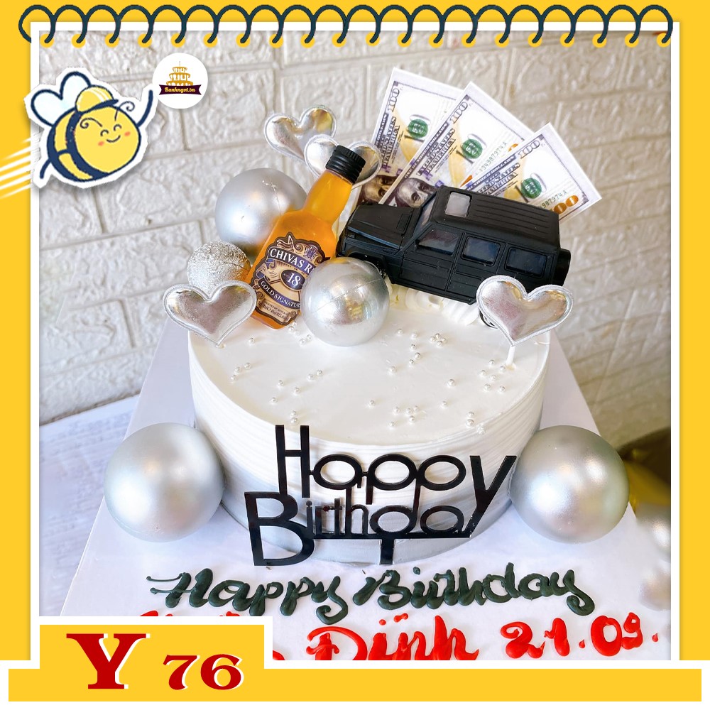 Bánh kem Y76 màu sắc trắng tinh tế kết hợp phụ kiện vừa đẹp vừa sang