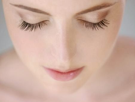 Bật mí cách làm lông mi dài quyến rũ nhất