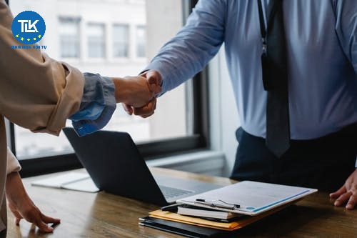 QUY ĐỊNH PHÁP LUẬT VỀ HỢP ĐỒNG THEO MẪU?