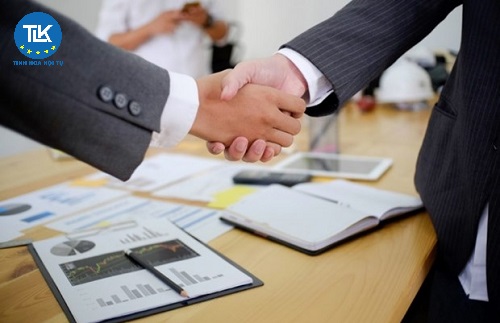 Hợp đồng xây dựng cần những điều khoản đặc thù nào để đảm bảo an toàn pháp lý?