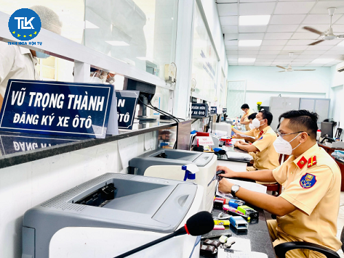 thu-tuc-cap-doi-giay-chung-nhan-dang-ky-xe-bien-so-xe