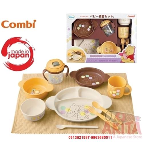 Set khay.bát ăn và cốc Combi - họa tiết gấu Pooh