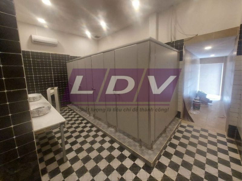 LDV Đơn vị lắp đặt vách ngăn vệ sinh uy tín tại hà nội