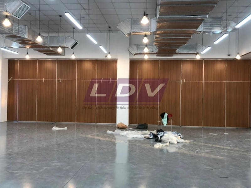 LDV Đơn vị thiết kế thi công vách gỗ veneer uy tín