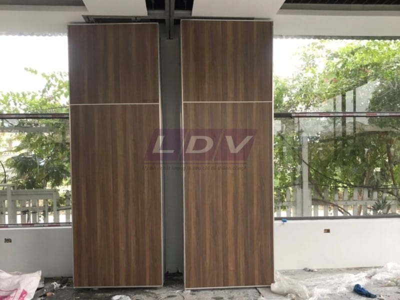 Tổng quan vách ngăn phòng trượt thông minh