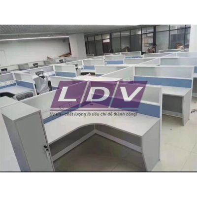 Kiểu vách ngăn văn phòng bắt mắt