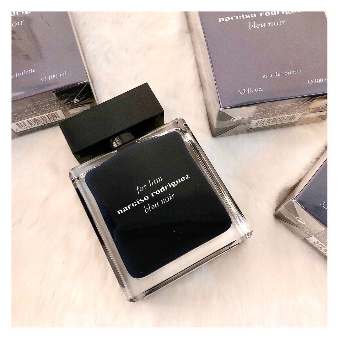 Bleu Noir Narciso Rodriguez -  sự bí ẩn tồn tại trong mỗi người đàn ông.