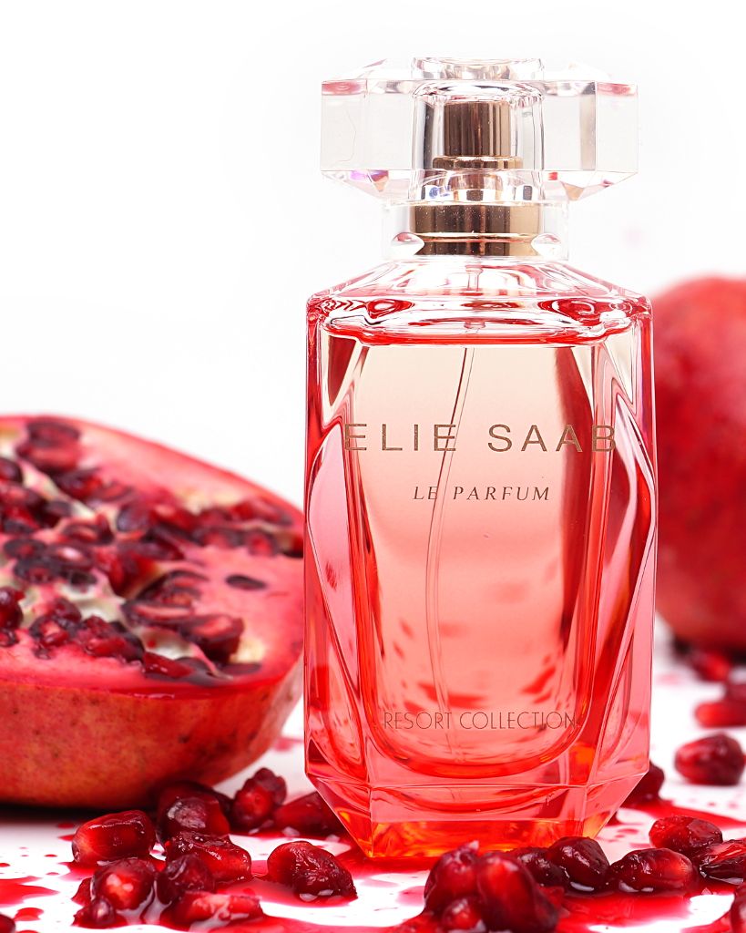 Elie saab Le Parfum Resort Collection Limited Edition - khu vườn đầy hoa tươi khoe sắc và quả mọng nước