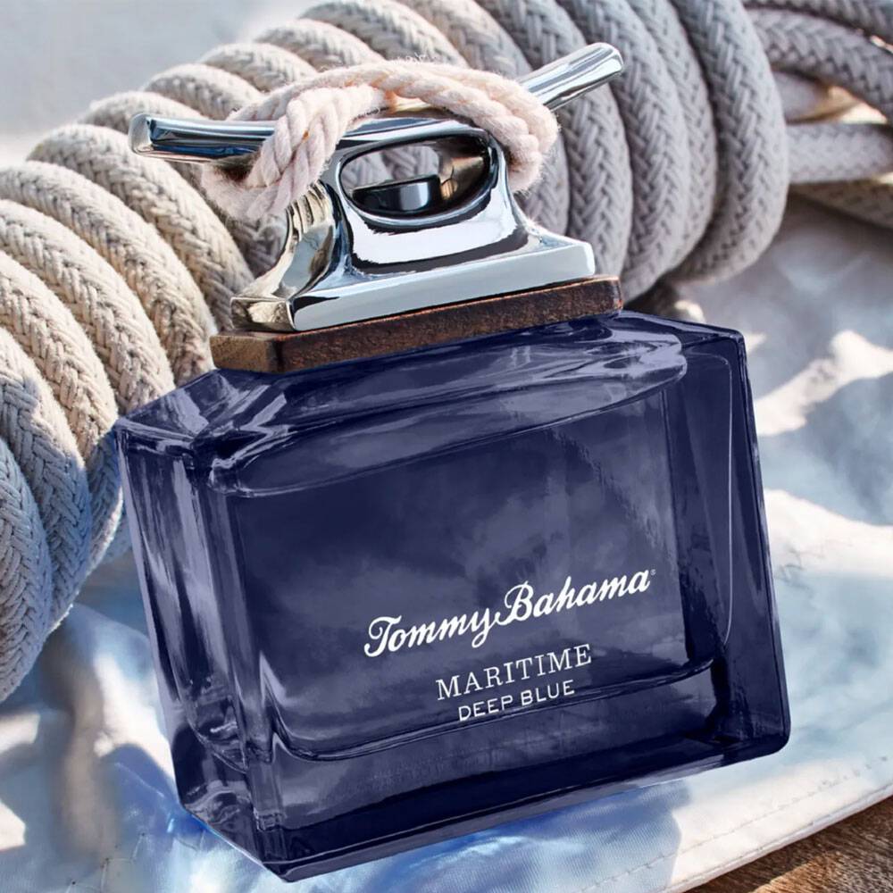 Tommy Bahama Maritime Deep Blue - “next level” của Nautica!