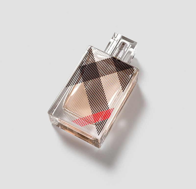 Burberry Brit For Her - âm hưởng thời hiện đại.
