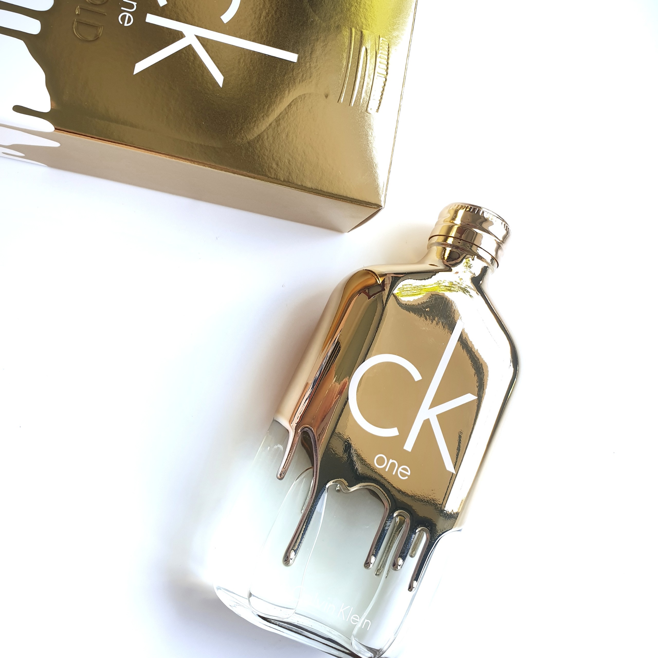 CK One Gold - Nét chấm phá 