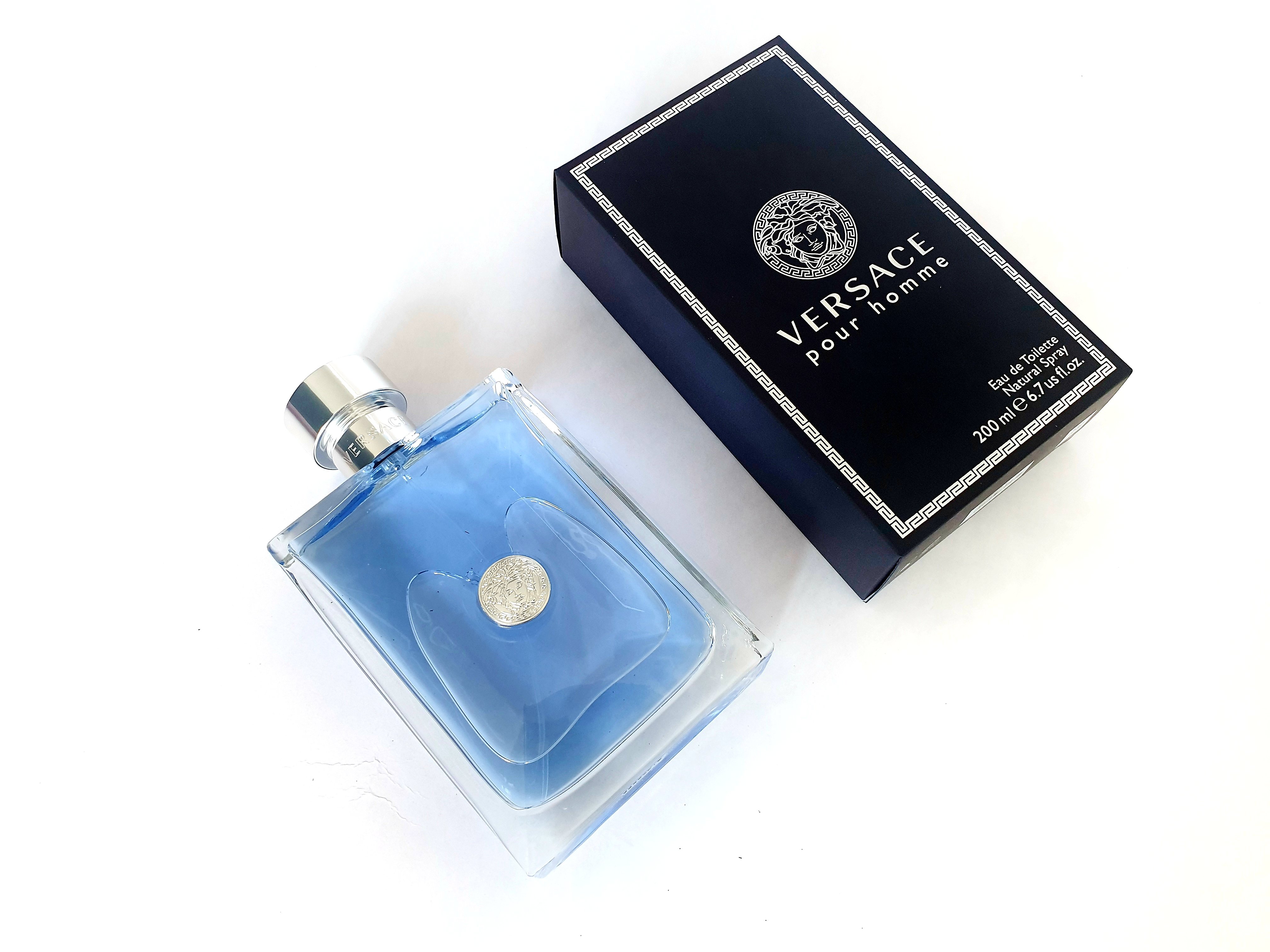 Versace Pour Homme - tiêu chuẩn của người đàn ông.