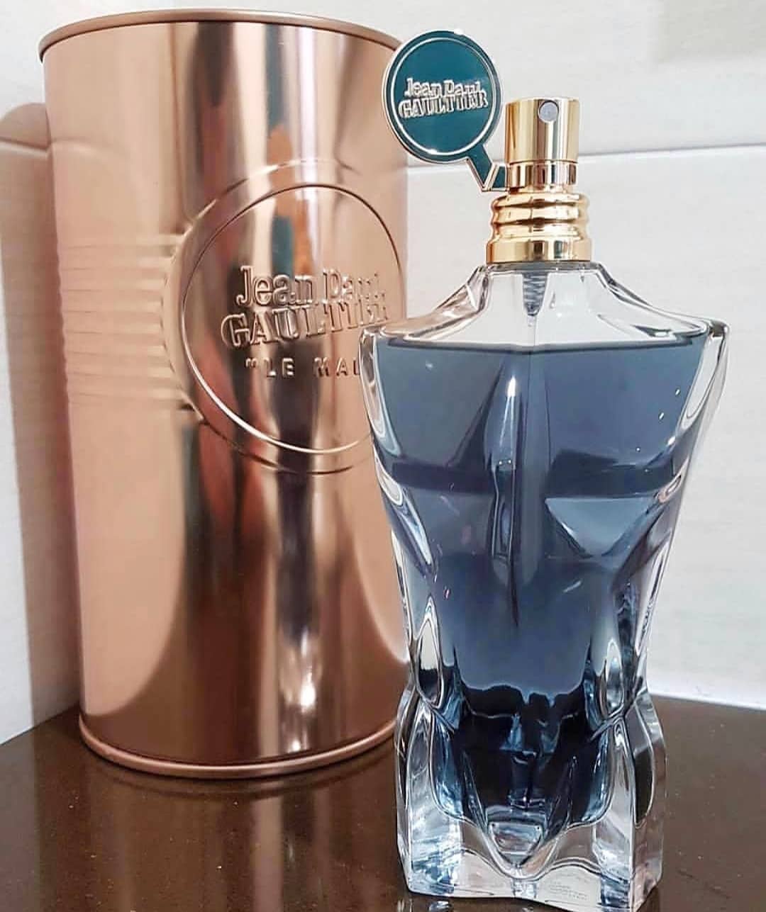 LE MALE ESSENCE INTENSE - HƯƠNG VỊ ĐÀN ÔNG! BLANC Le Male Essence Intense - Hương Vị Đàn Ông! Blanc