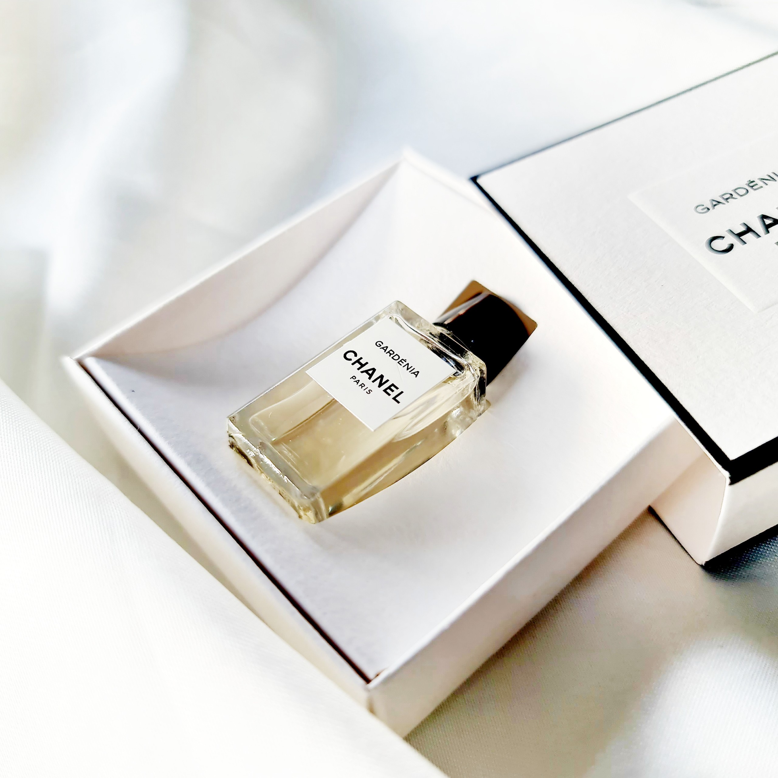 Chanel Gardenia Les Exclusifs De Chanel Mini EDT 4ml BLANC